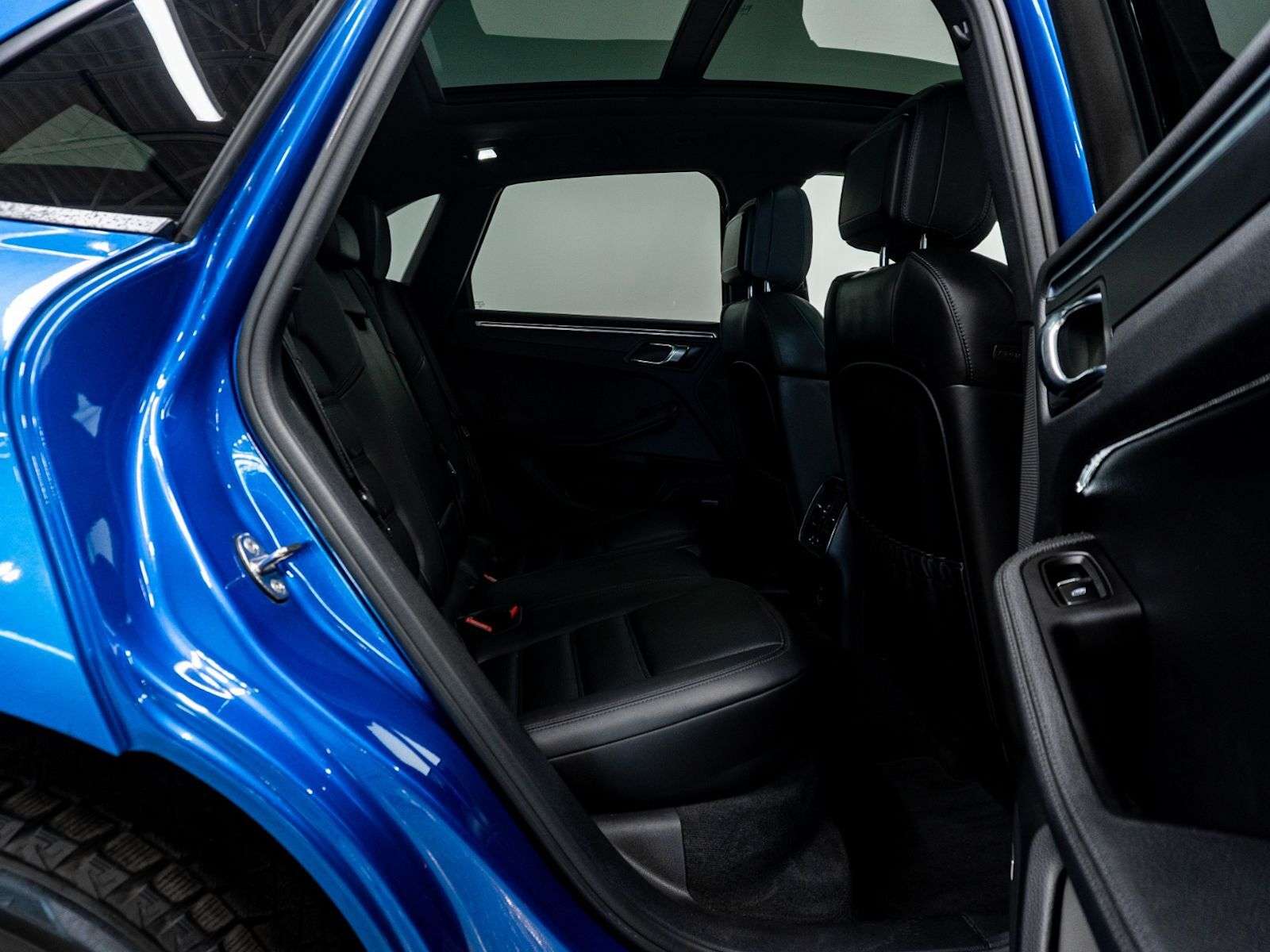 2018 Porsche Macan | No Major Accidents, Good Service History, All Wh thumb 20
