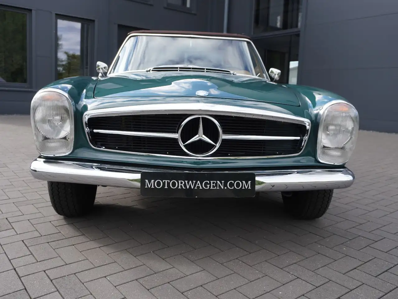 Mercedes-Benz 230 SL Pagode W 113, foto 10