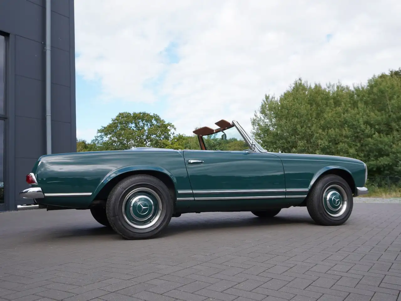 Mercedes-Benz 230 SL Pagode W 113, foto 11