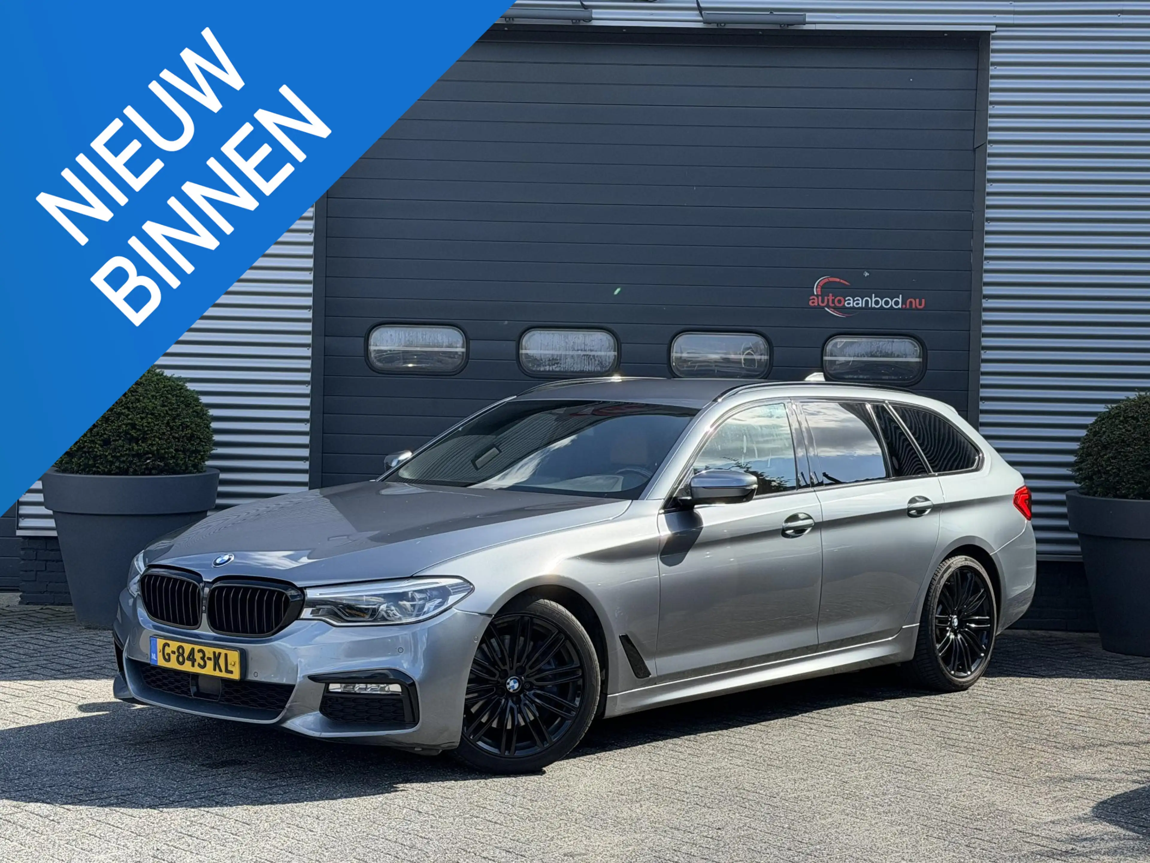 BMW 530 5-serie Touring 530d High Executive M-Sport | 360*