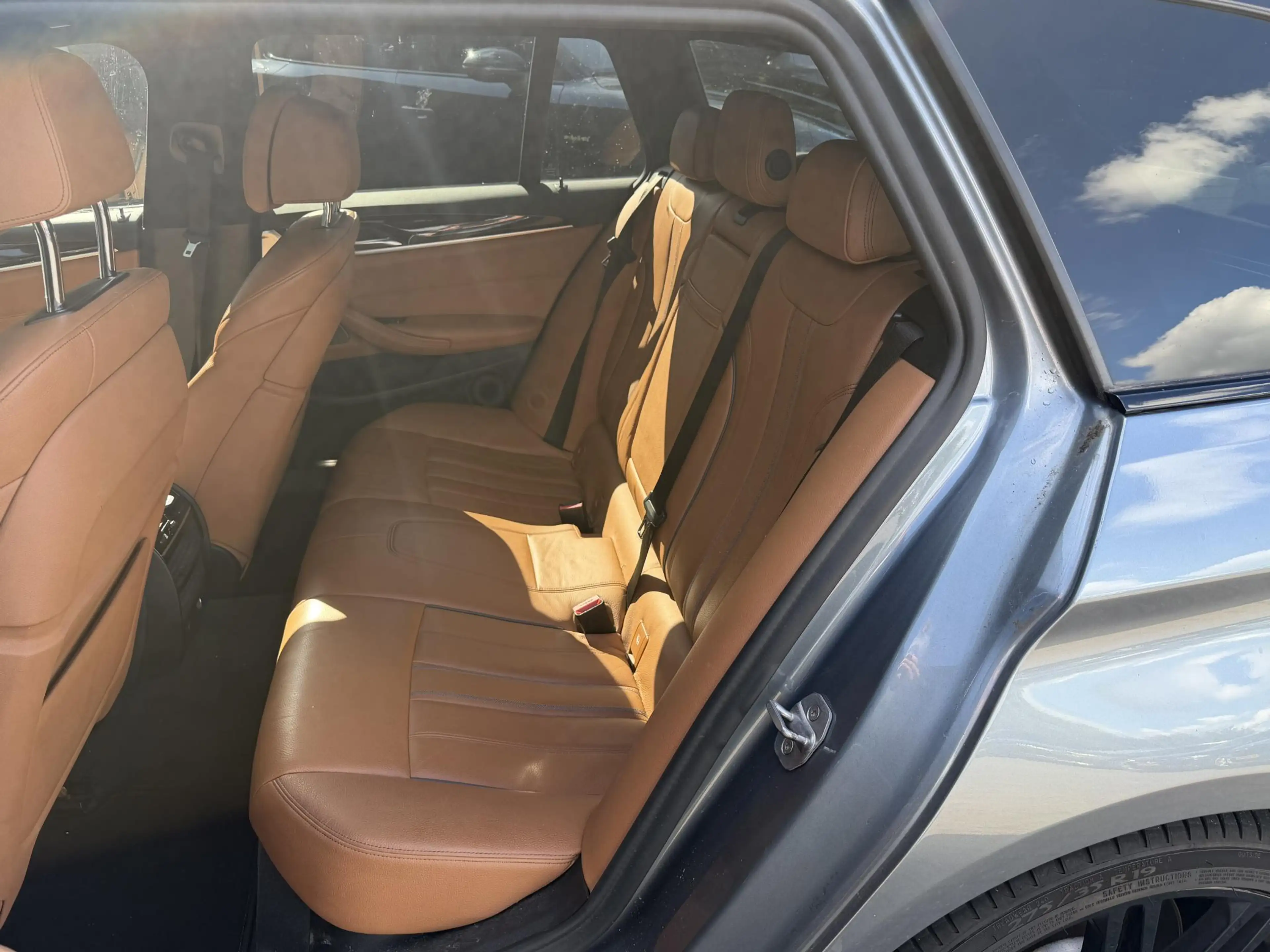 BMW 530 5-serie Touring 530d High Executive M-Sport | 360* — photo 26