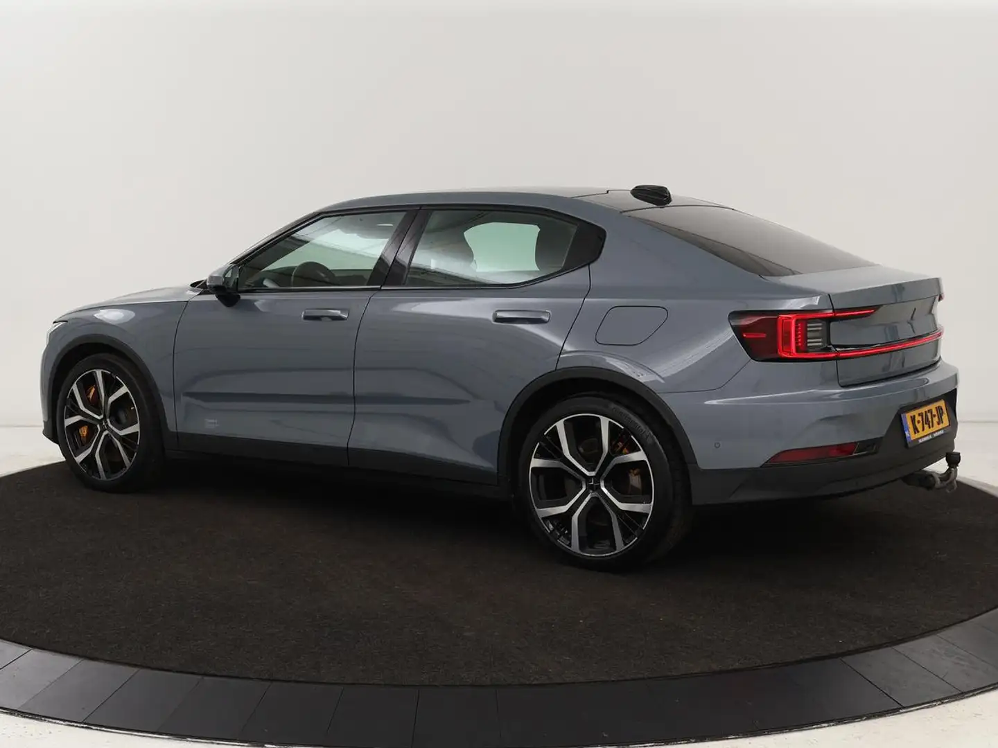Polestar 2 Long Range Dual Motor Launch Edition 78kWh | Panor Grau - 2