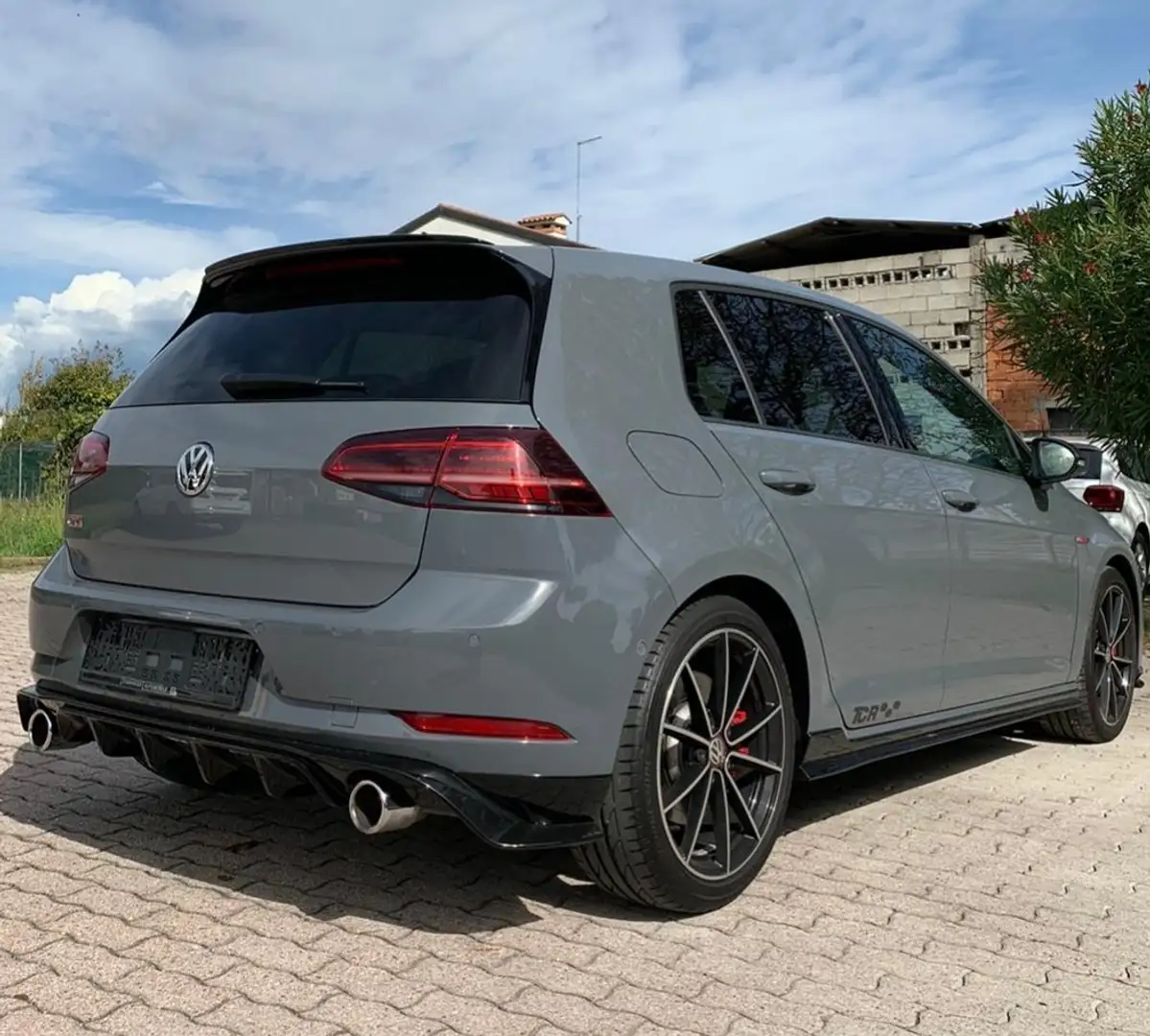 Volkswagen Golf GTI 5p 2.0 tsi TCR 290cv dsg - 2