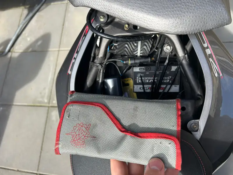 MV Agusta Brutale 910 - foto 5