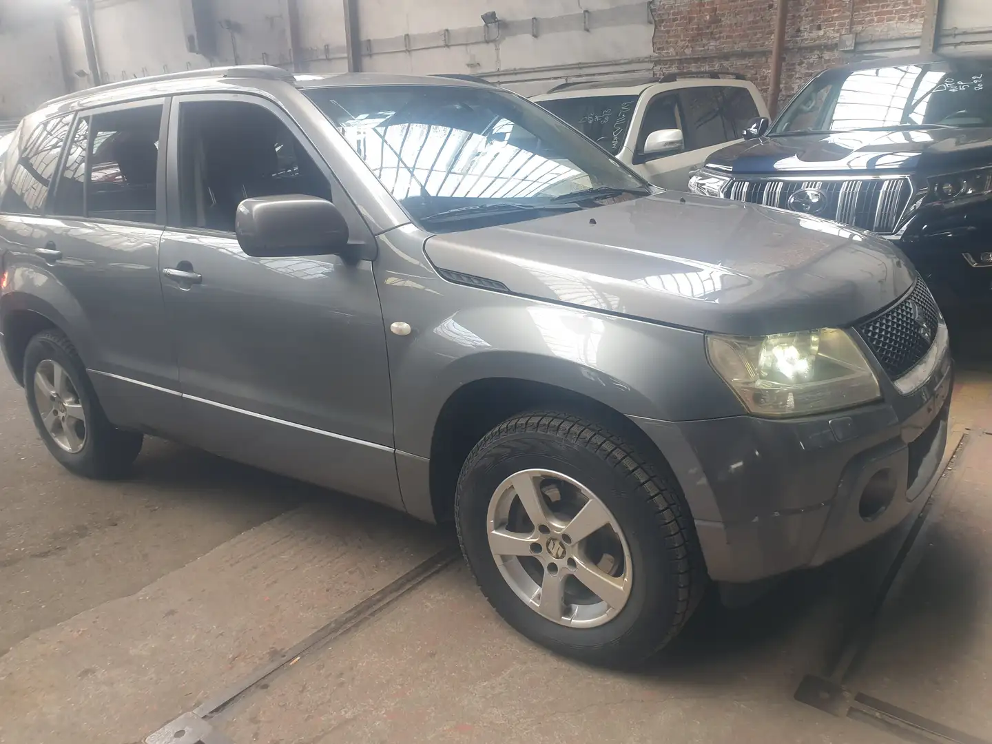 Suzuki Vitara 2.0i Argent - 2