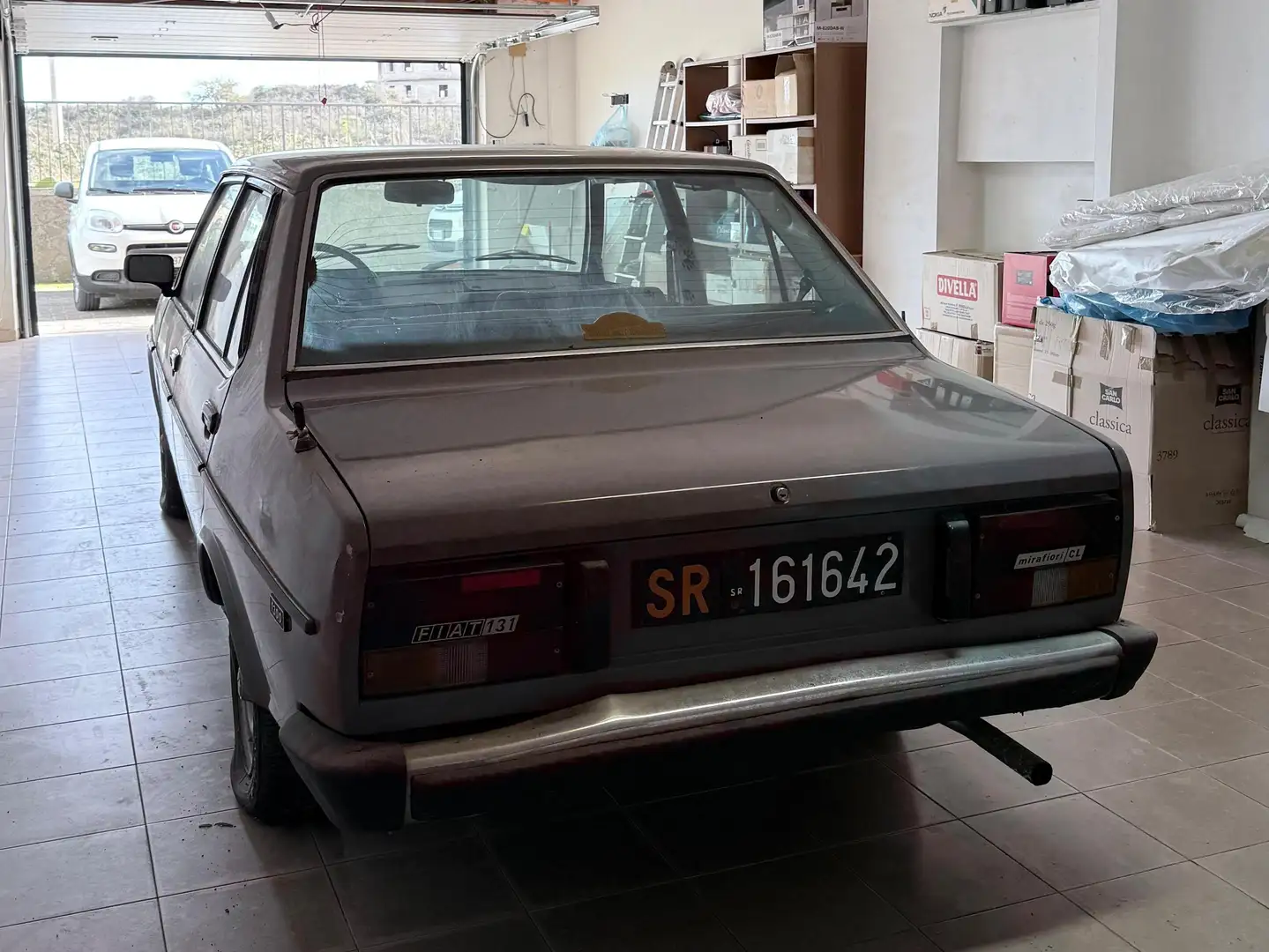 Fiat 131 131 4p 1.3 CL - 2