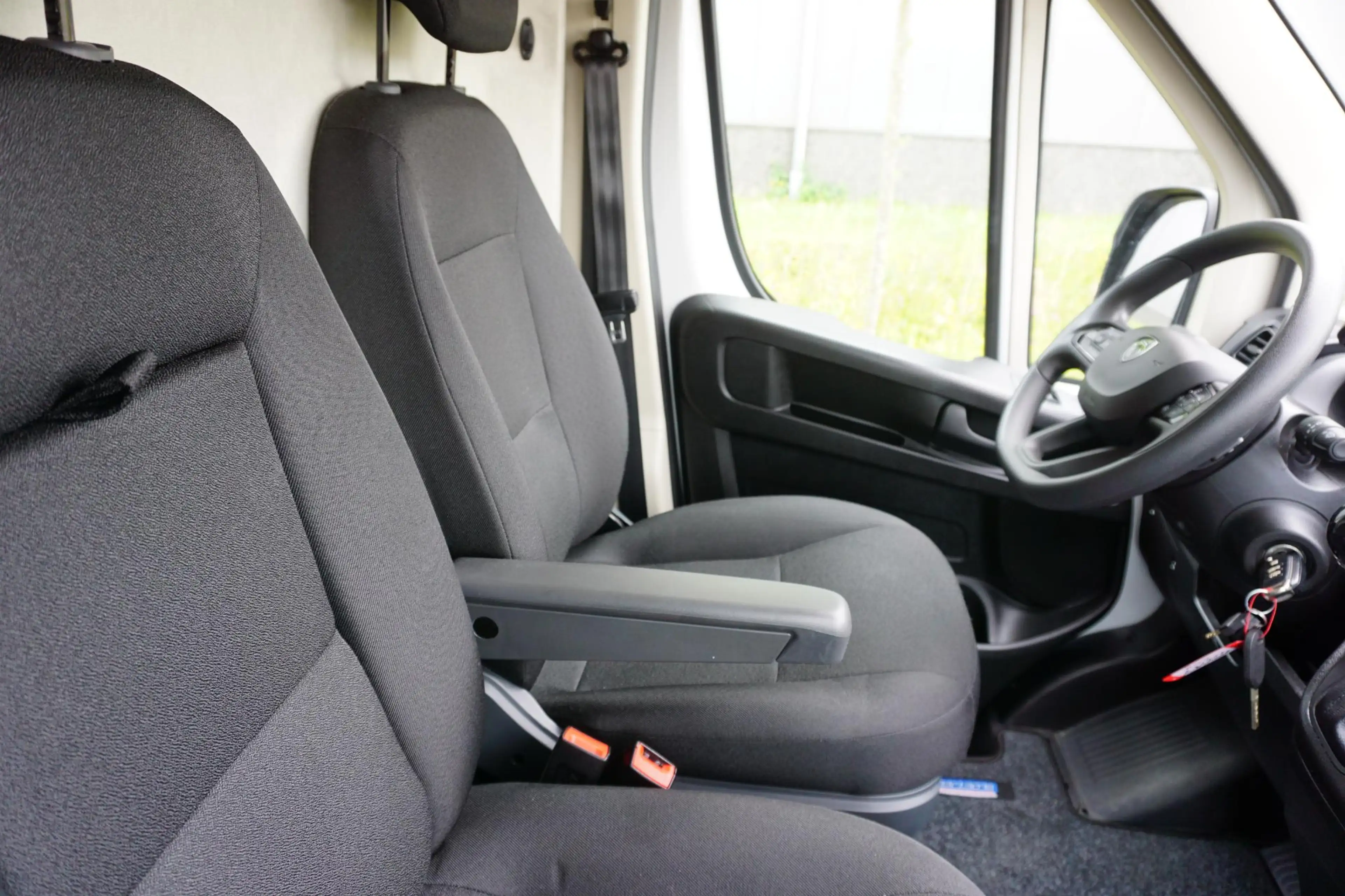 Peugeot Boxer 2.2 BlueHDi 180 L4H2 3.5t 180 pk |Automaat |Adapti — photo 10