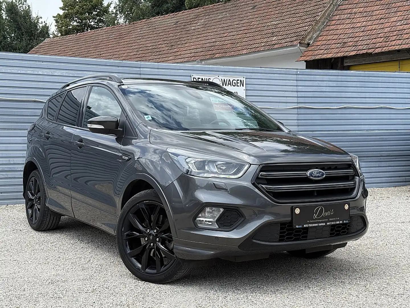 Ford Kuga 1,5 TDCi ST-Line Start/Stop Powershift Aut. vol... Silber - 2
