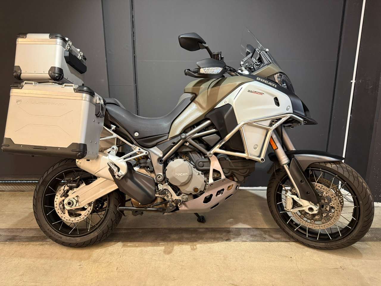 Ducati Multistrada 1200