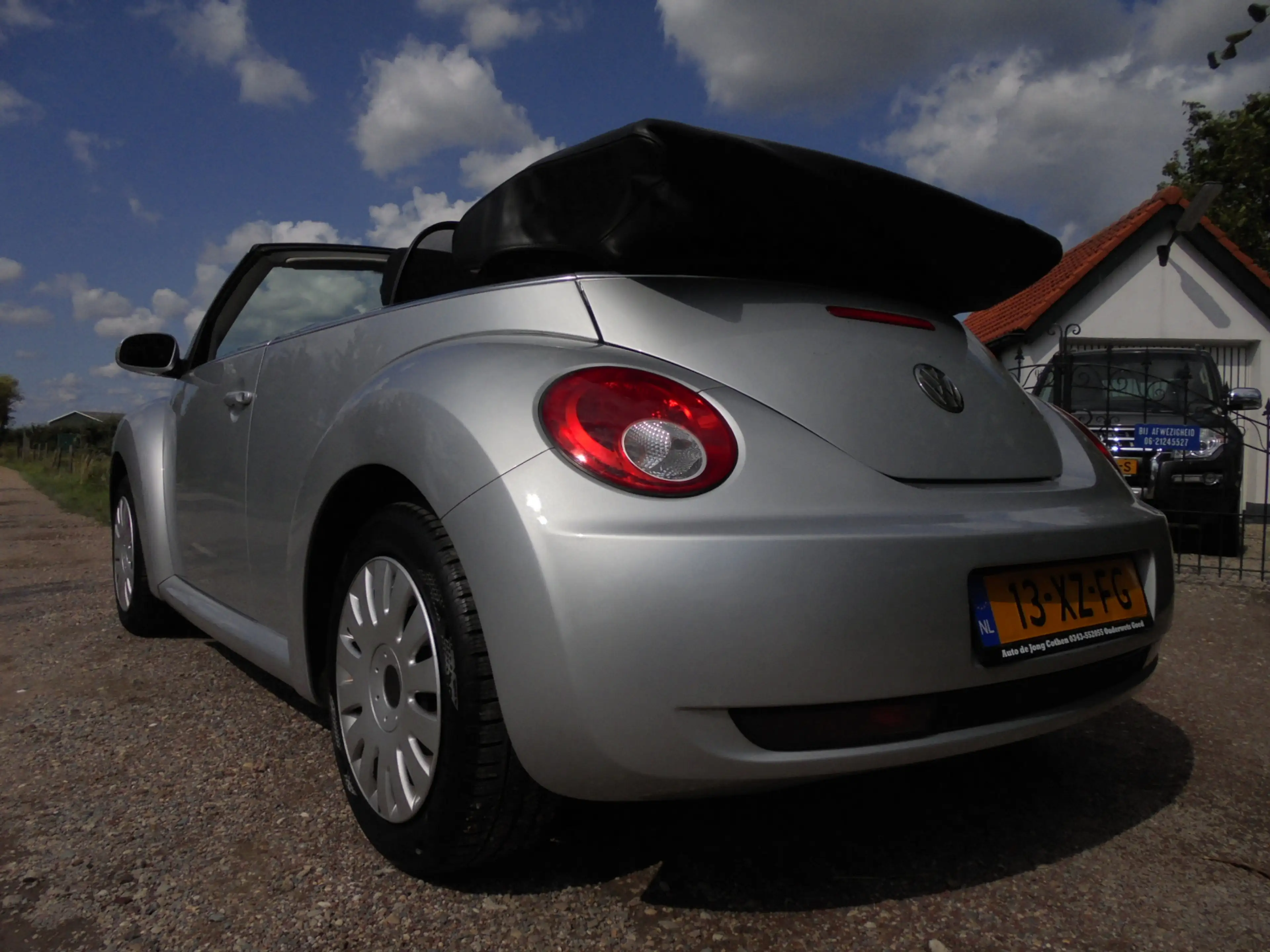 Volkswagen New Beetle Cabriolet 1.6 Highline **NL-AUTO**122.000 org.km.N — photo 12