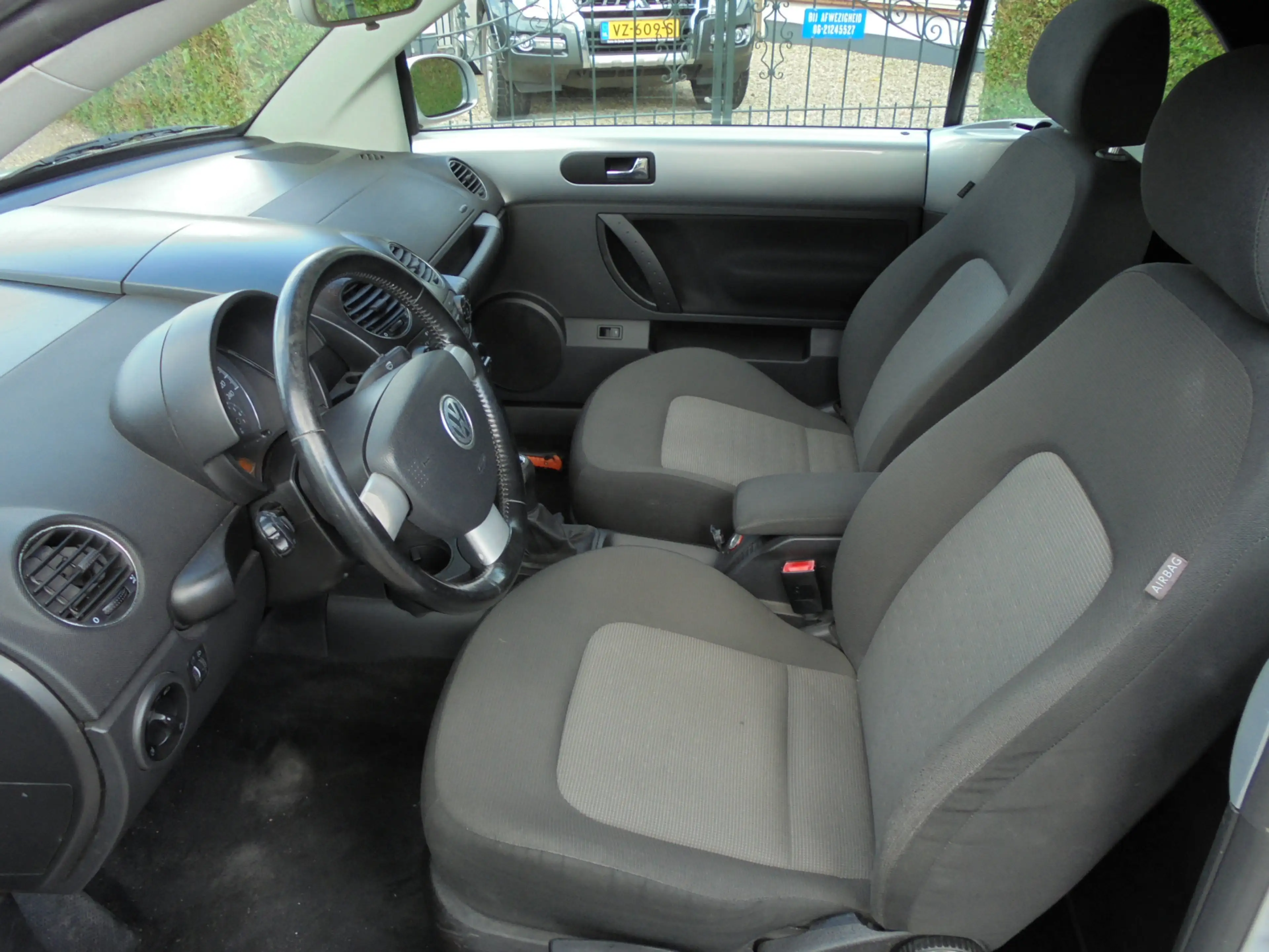 Volkswagen New Beetle Cabriolet 1.6 Highline **NL-AUTO**122.000 org.km.N — photo 18