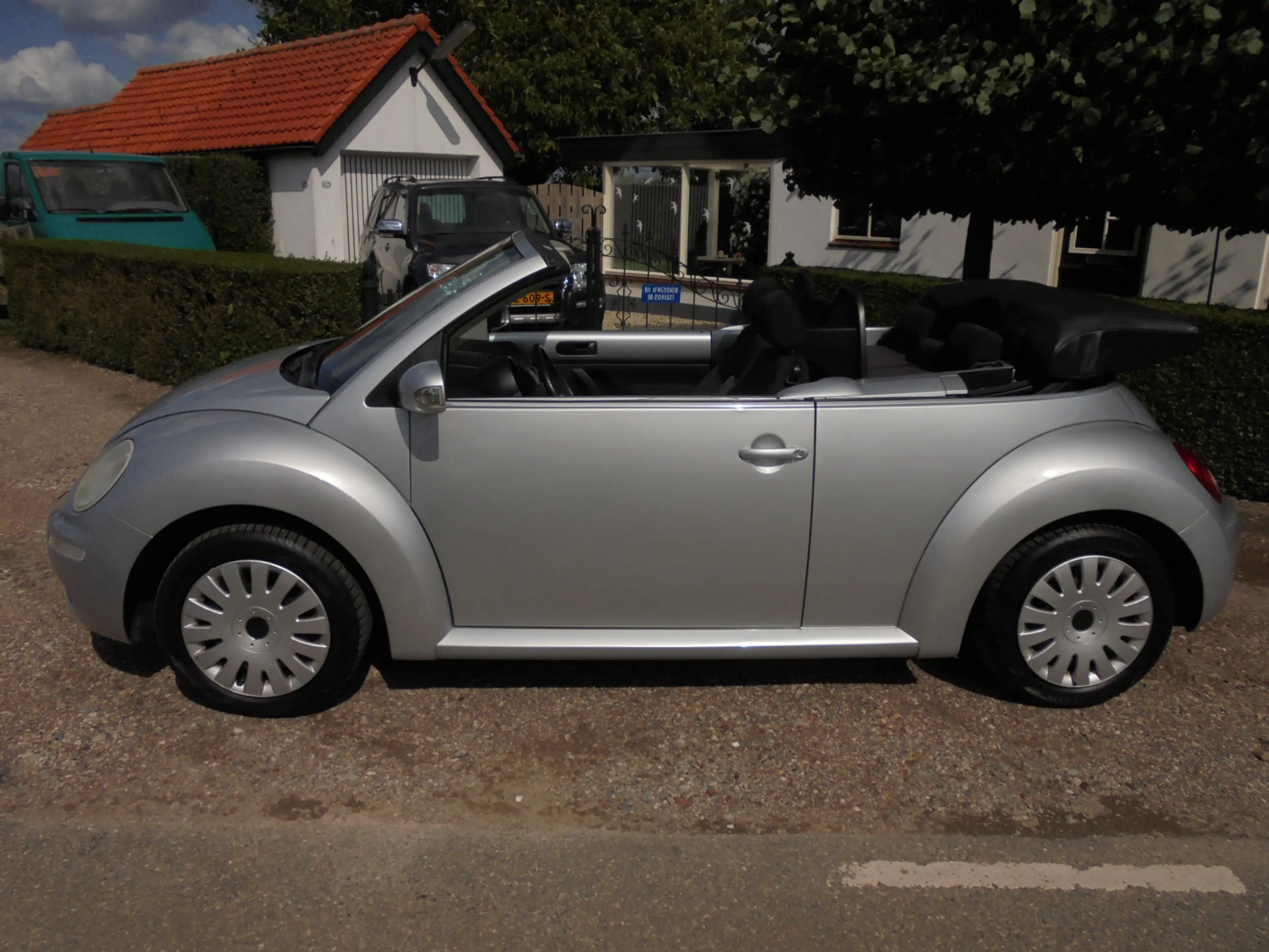 Volkswagen New Beetle Cabriolet 1.6 Highline **NL-AUTO**122.000 org.km.N — photo 6