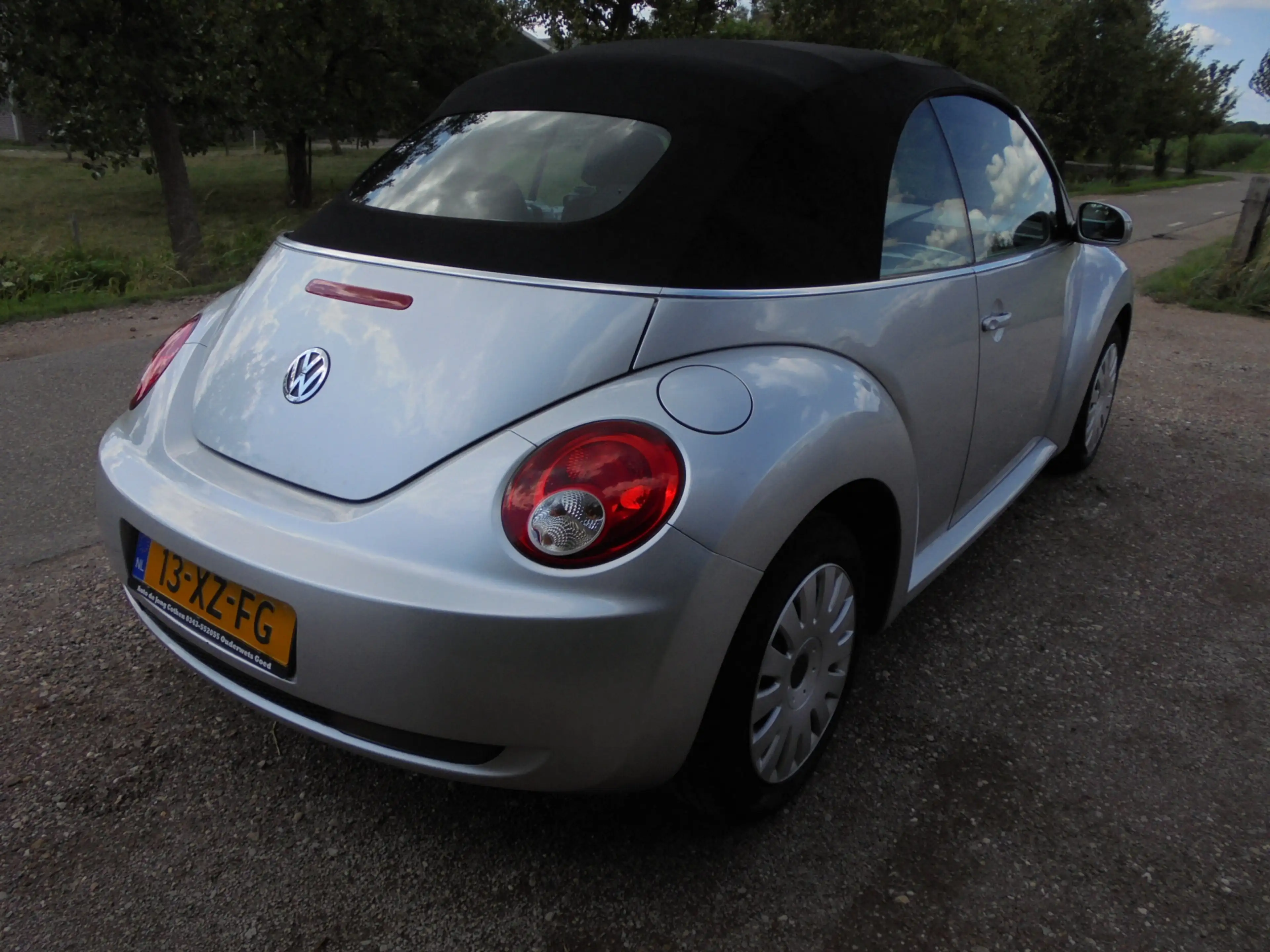 Volkswagen New Beetle Cabriolet 1.6 Highline **NL-AUTO**122.000 org.km.N — photo 14