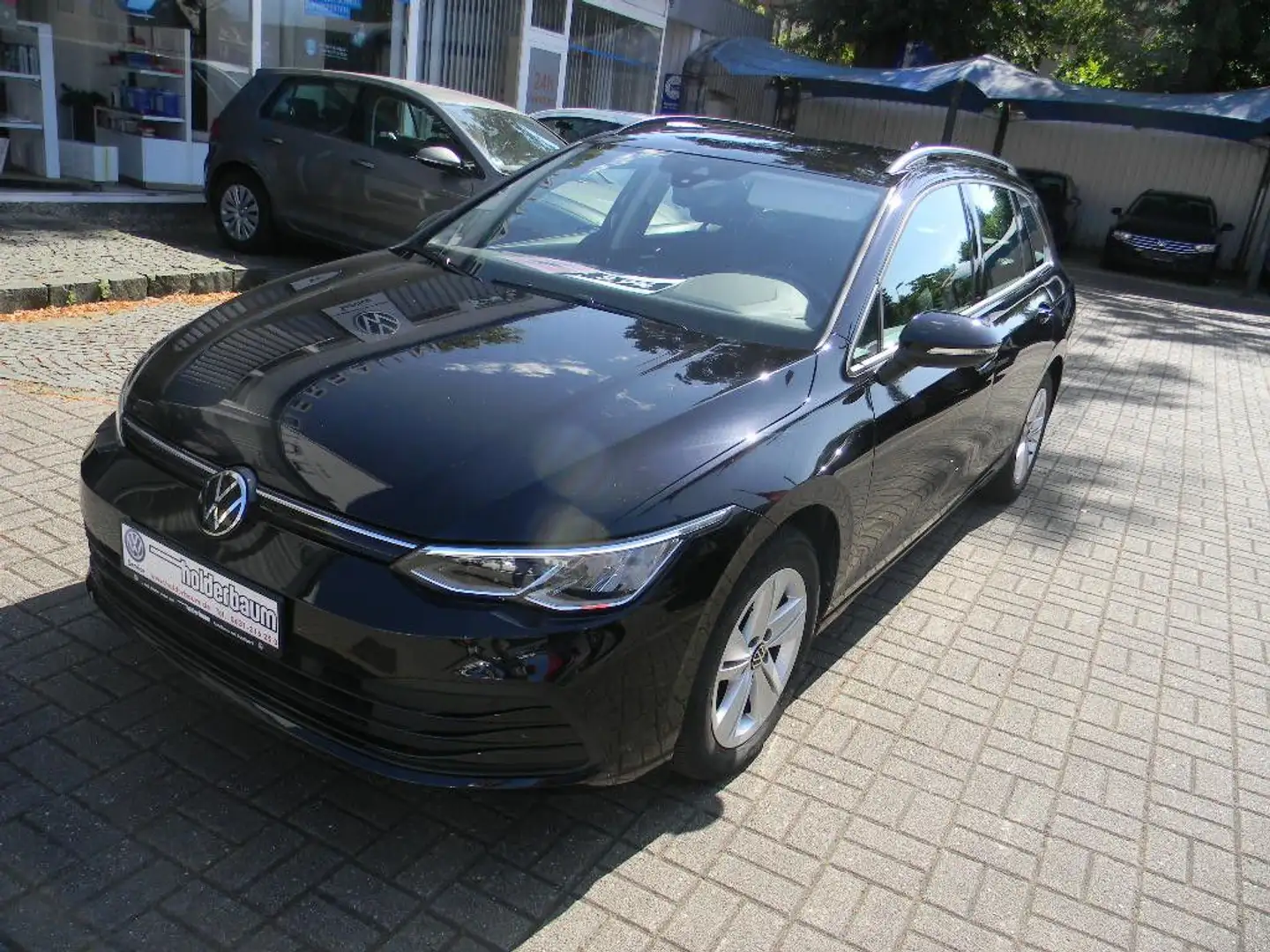 Volkswagen Golf VIII Variant Life eTSI 110 KW 7 GANG DSG AH Noir - 2