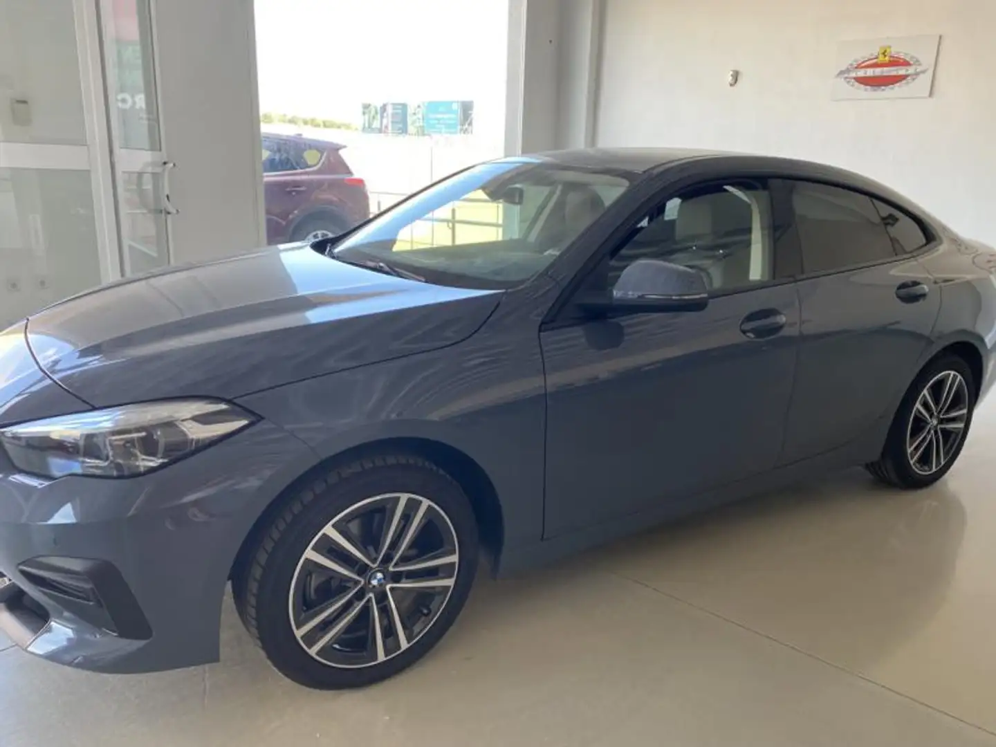 BMW 218 218d Gran Coupé - 1