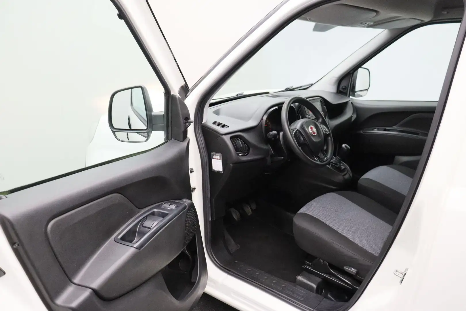 Fiat Doblo Cargo 1.3 MJ L1H1 Actual 2017 NAP | Airco | Blueto - 2