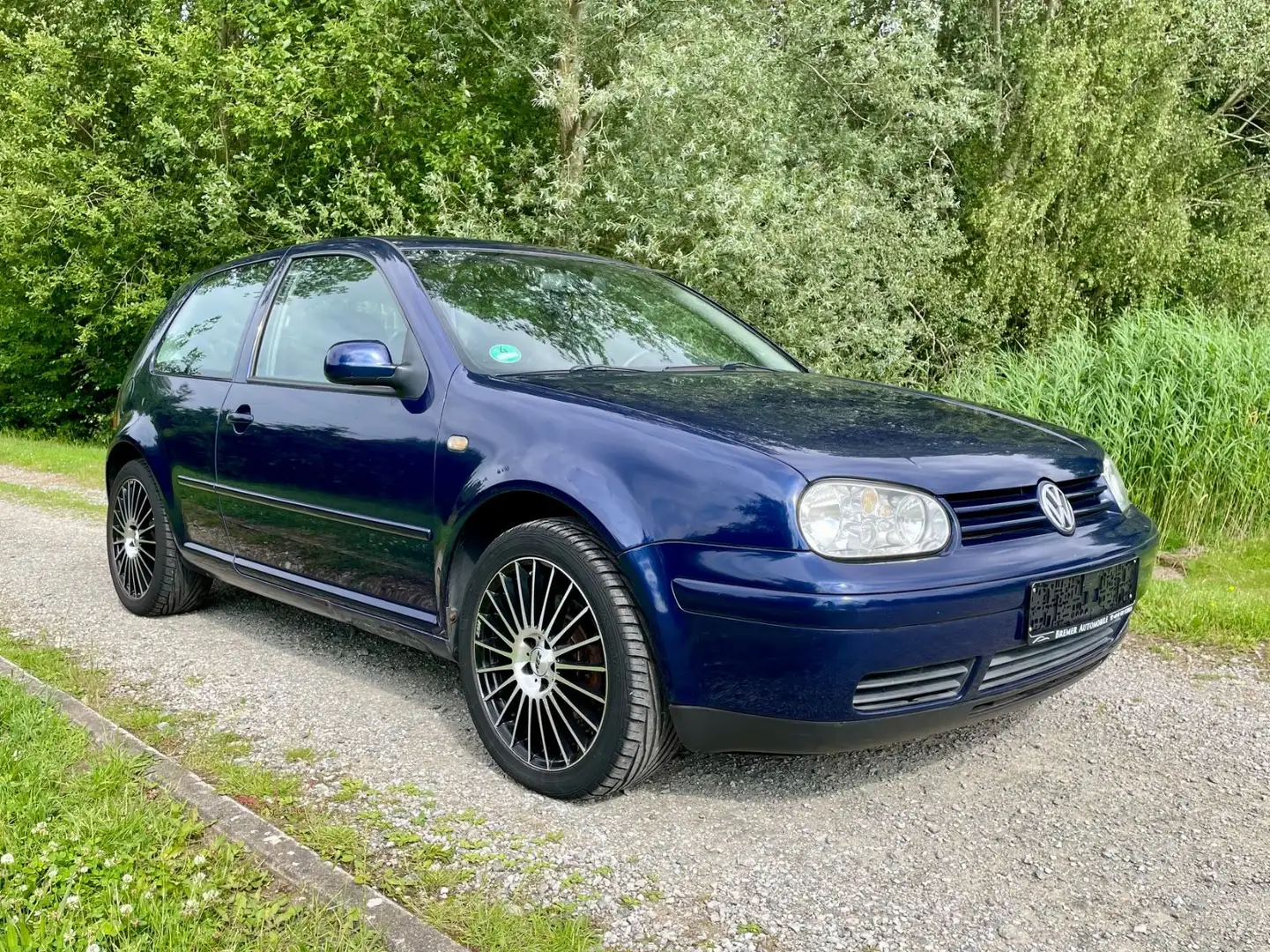 Volkswagen Golf IV 1.8l Klima Tüv=05/2026 160T-Km Sport VB Bleu - 1