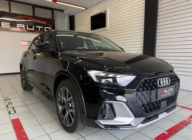Audi A1 view 3
