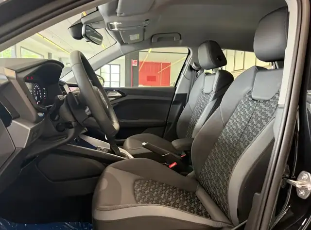 Audi A1 view 5