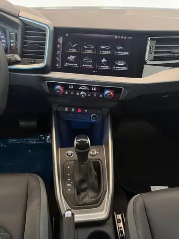 Audi A1 view 12