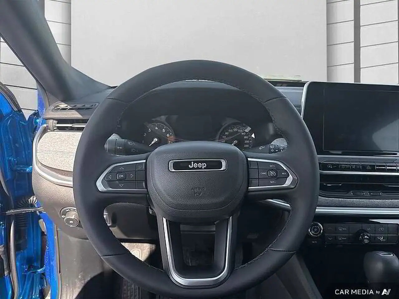 Jeep Compass photo Jeep Compass
