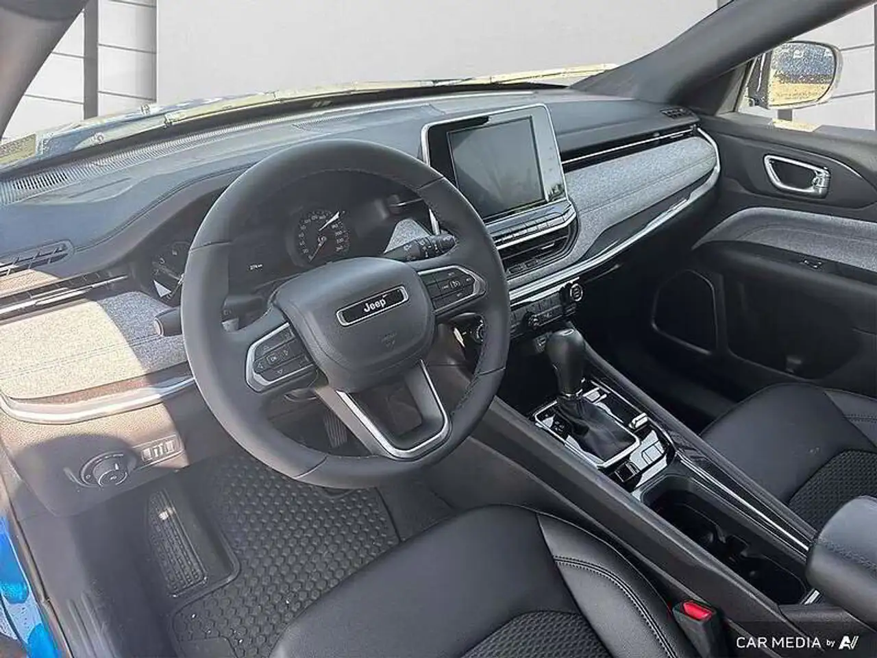 Jeep Compass photo Jeep Compass