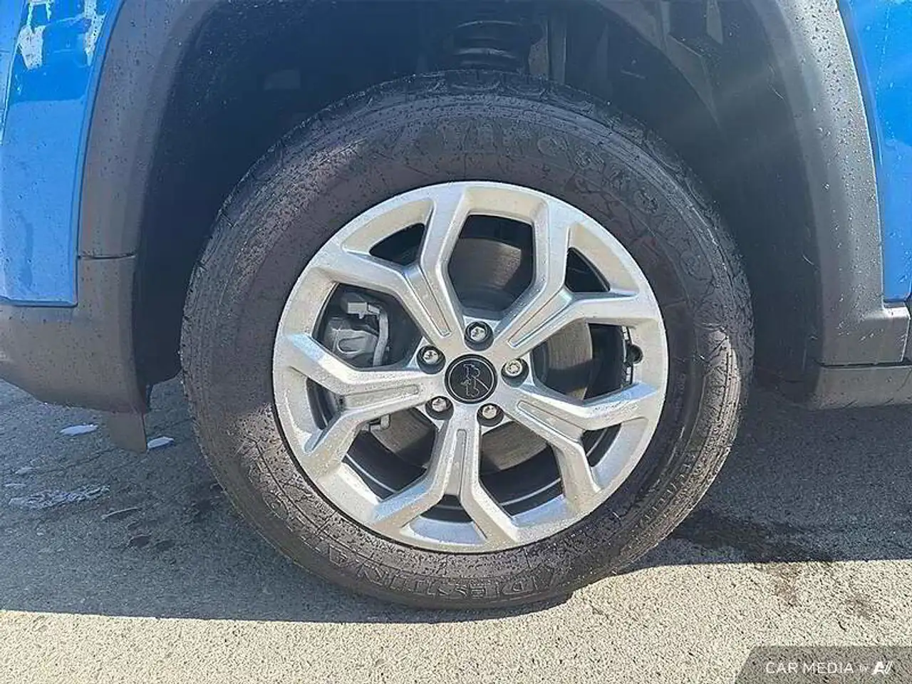 Jeep Compass photo Jeep Compass