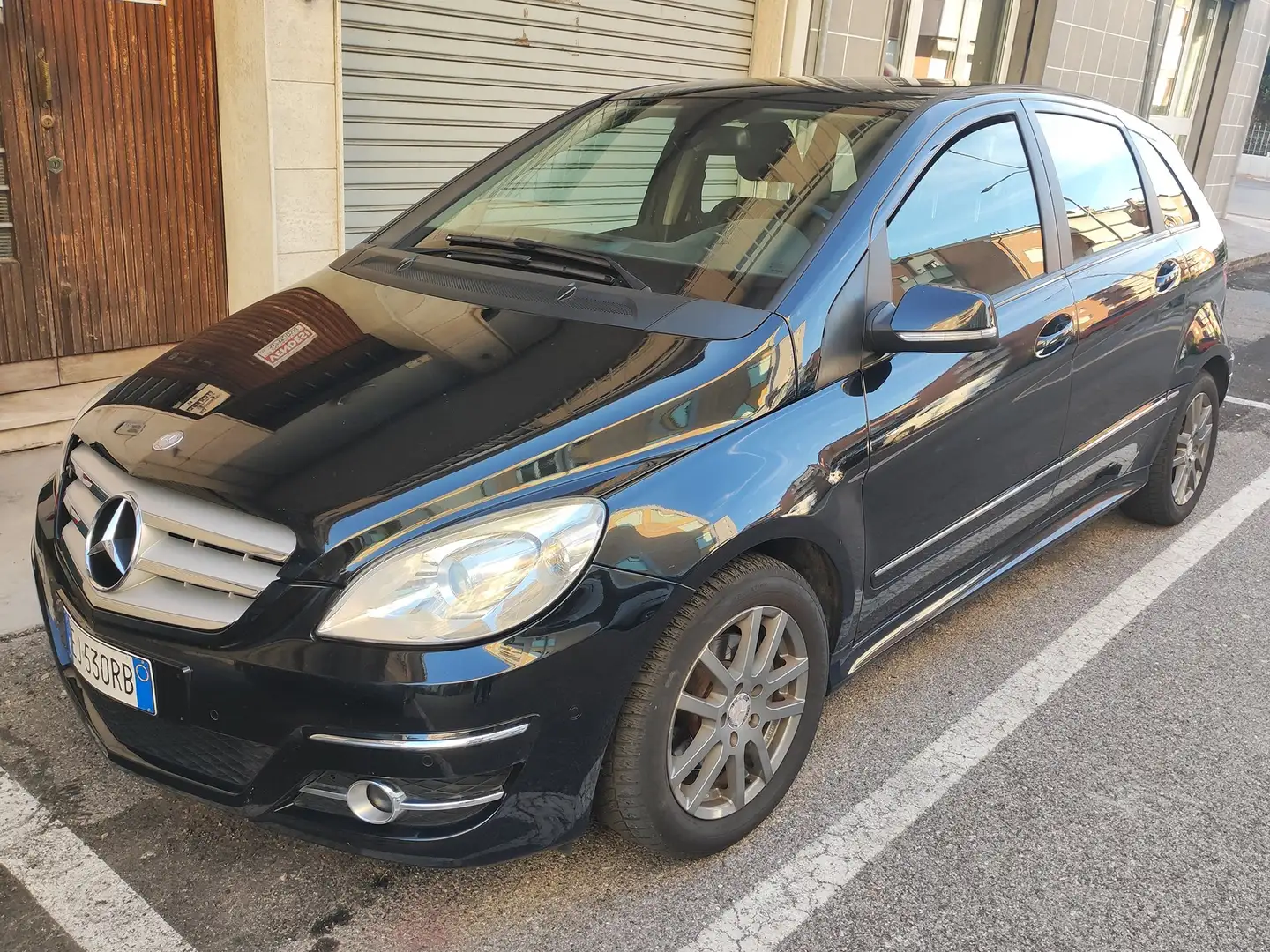 Mercedes-Benz B 200 Classe B - T245 cdi Sport Black - 1