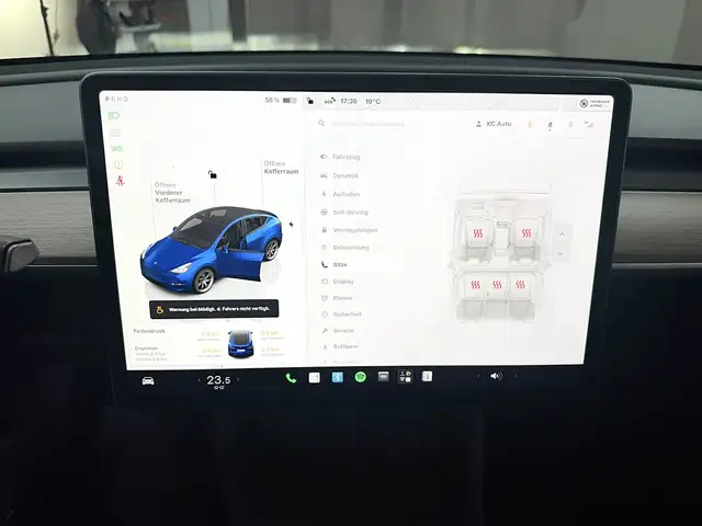 Tesla Model Y view 17