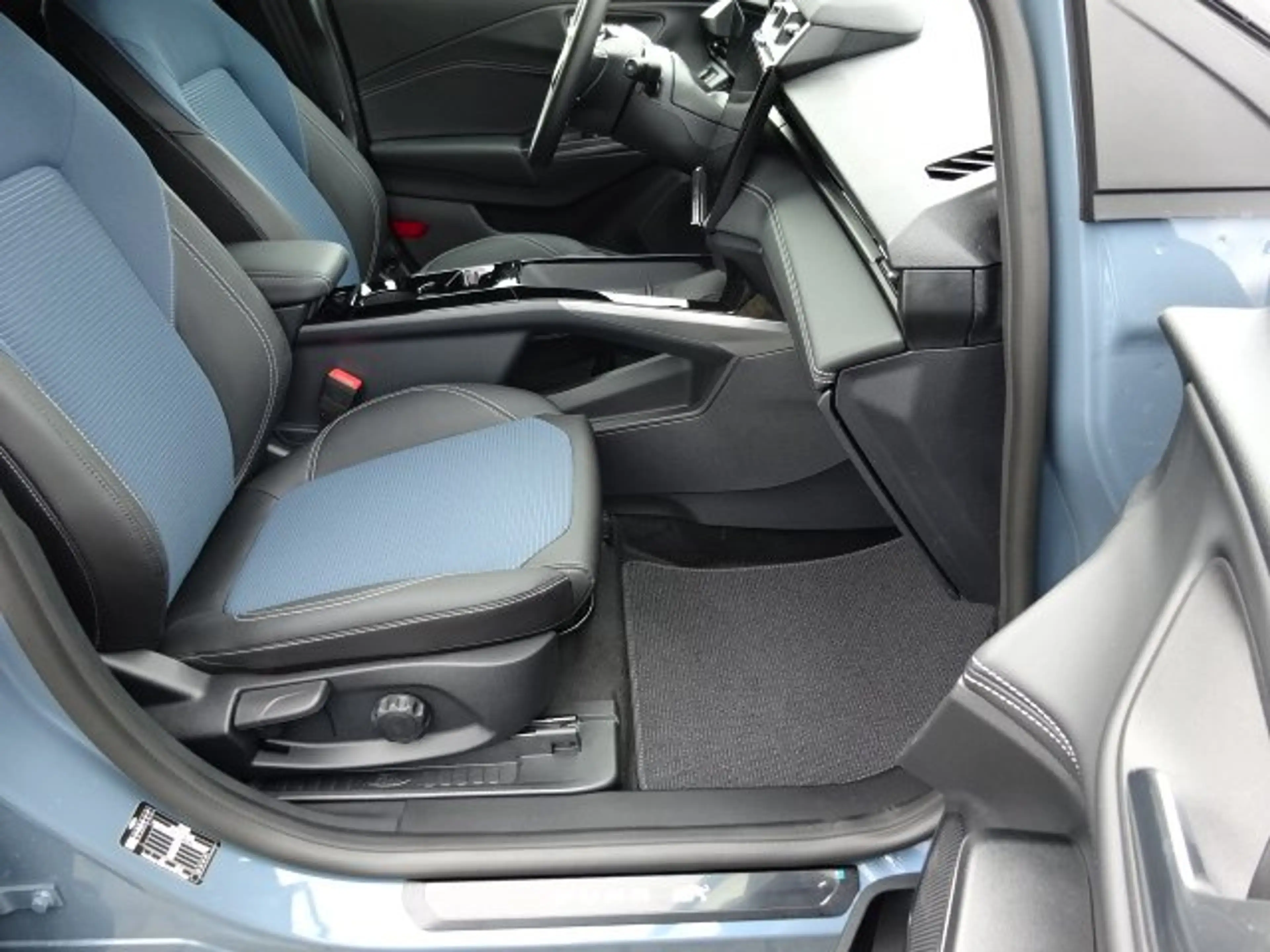 Ford Puma Gen-E Puma 46,8 kWh BlueCruise Edition — photo 10