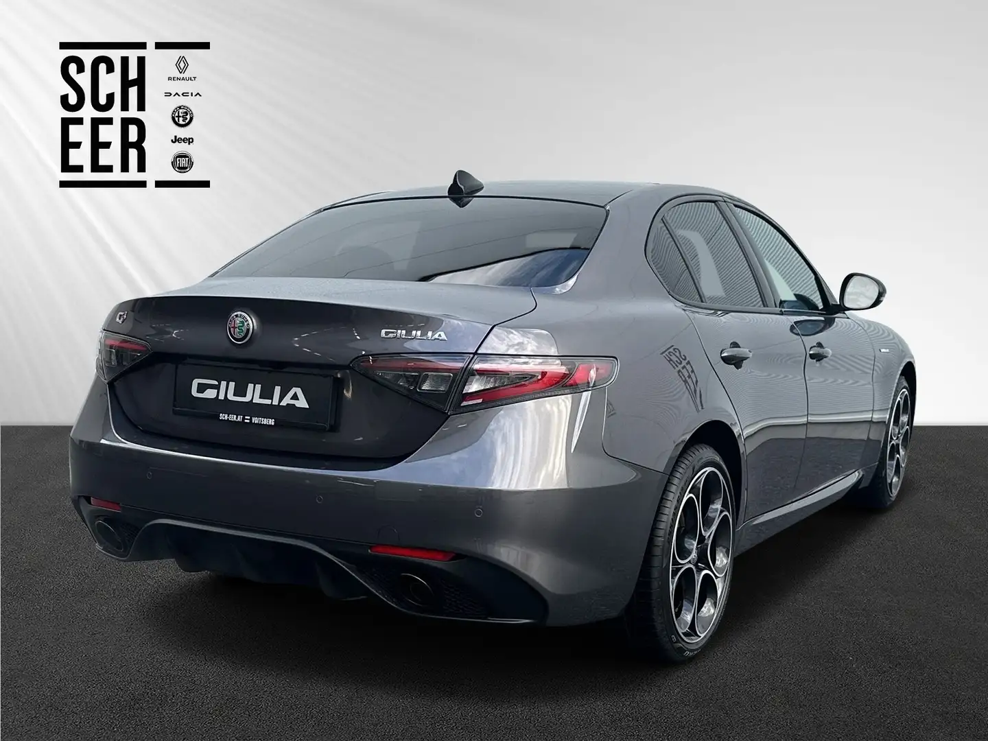Alfa Romeo Giulia GIULIA VEL.AT8Q4 280 Grau - 2