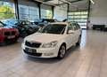 Skoda Octavia 1,6TDI Multi*Temp*Klima*Shz*PDC*TÜVNEU* Weiß - thumbnail 1