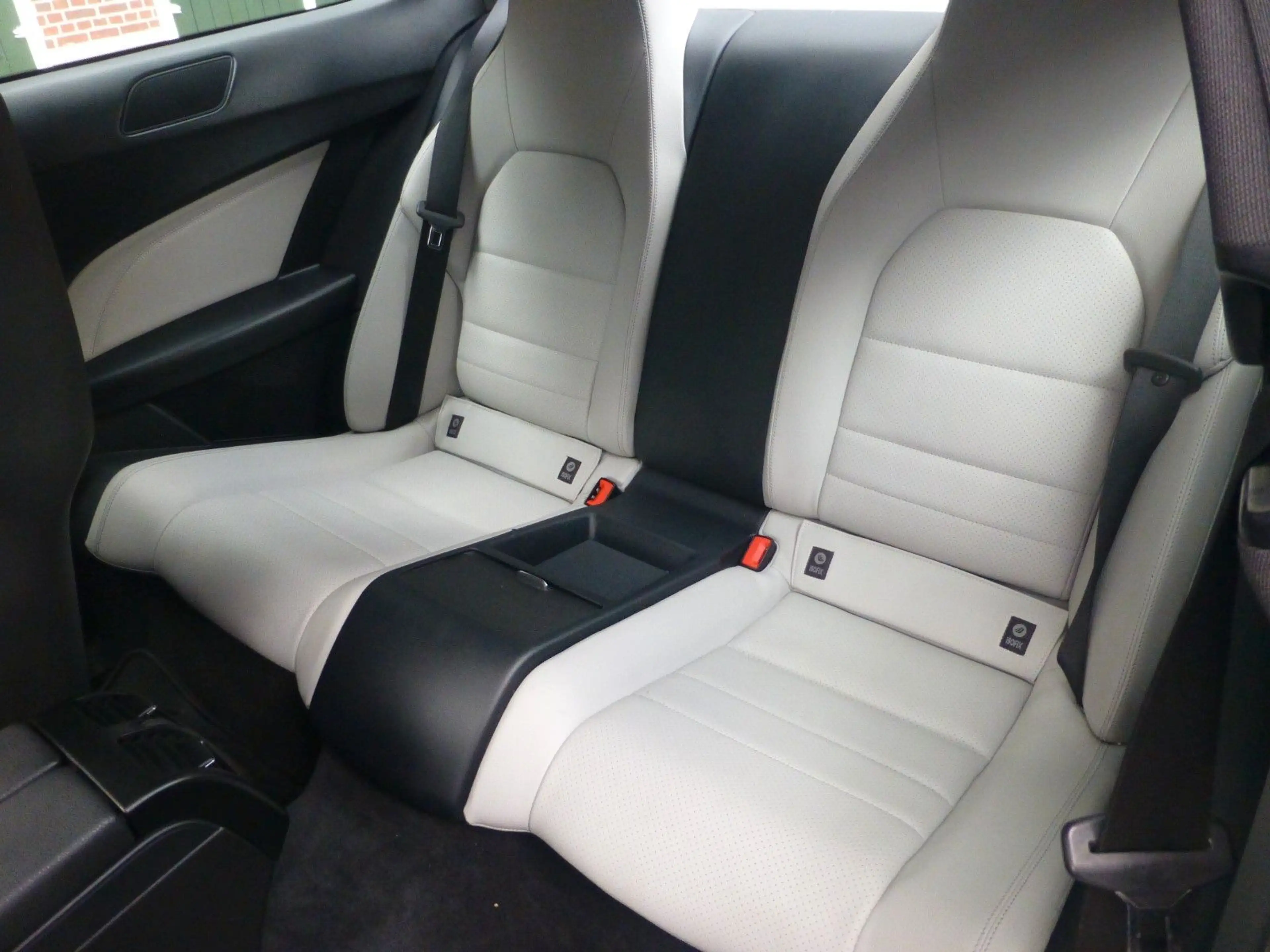 Mercedes-Benz C 180 C Coupe C 180 CGI BlueEfficiency — photo 14