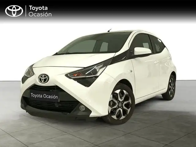 Toyota Aygo 70 x-play