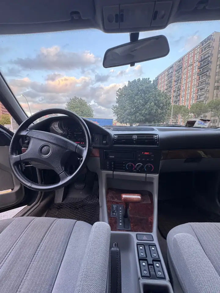 BMW 530i auto, foto 5
