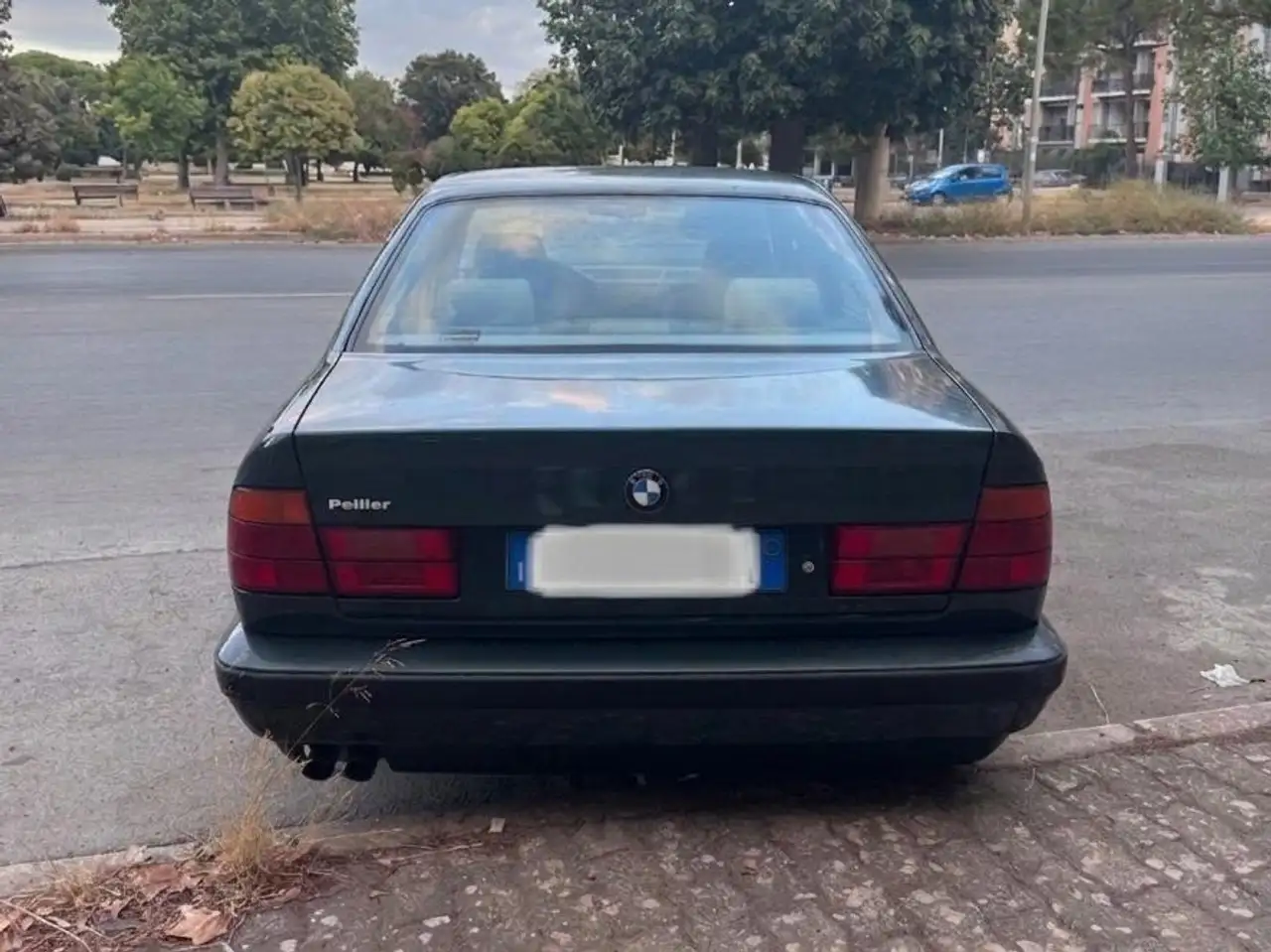 BMW 530i auto, foto 2