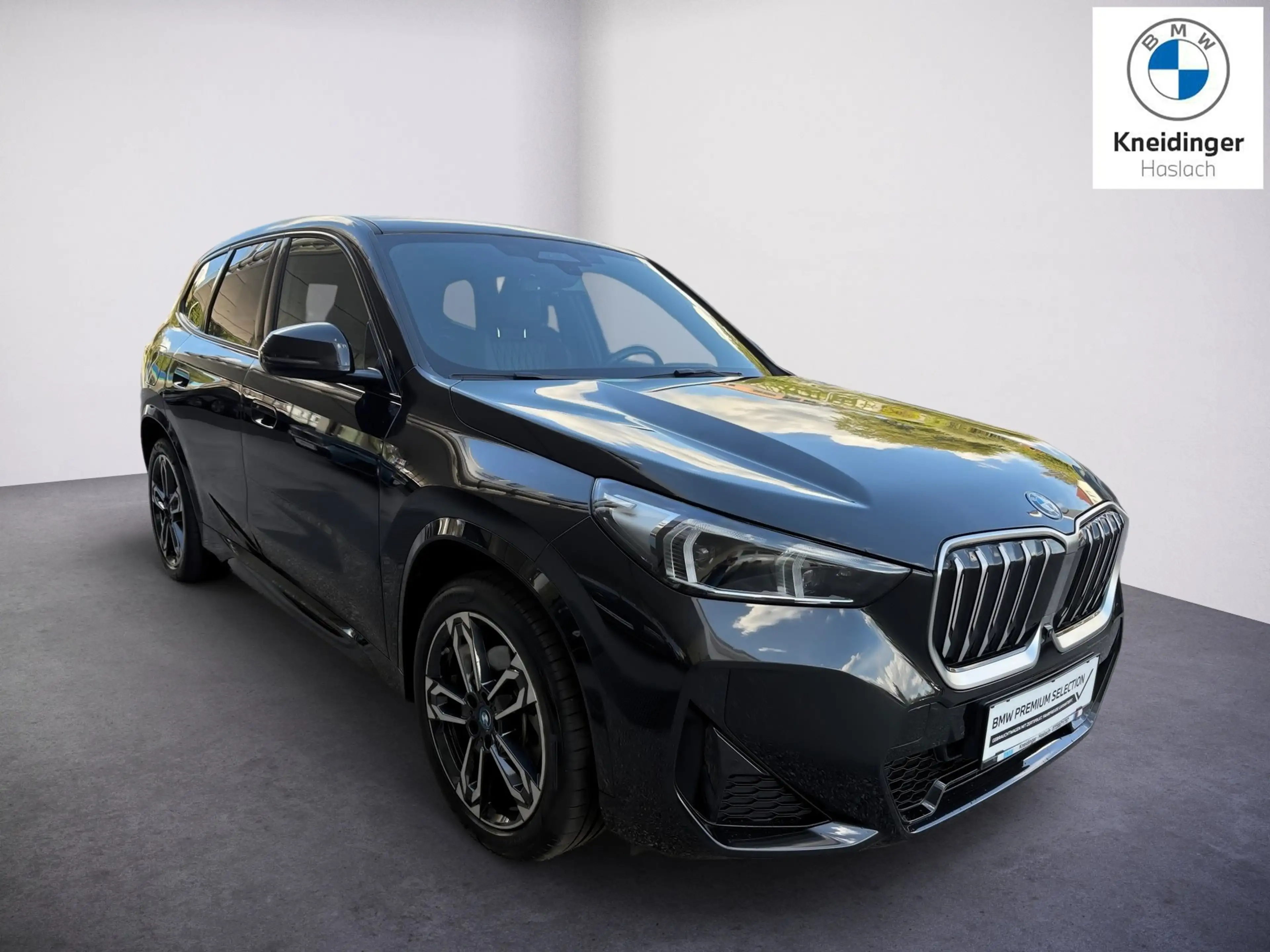 BMW iX1 xDrive30
