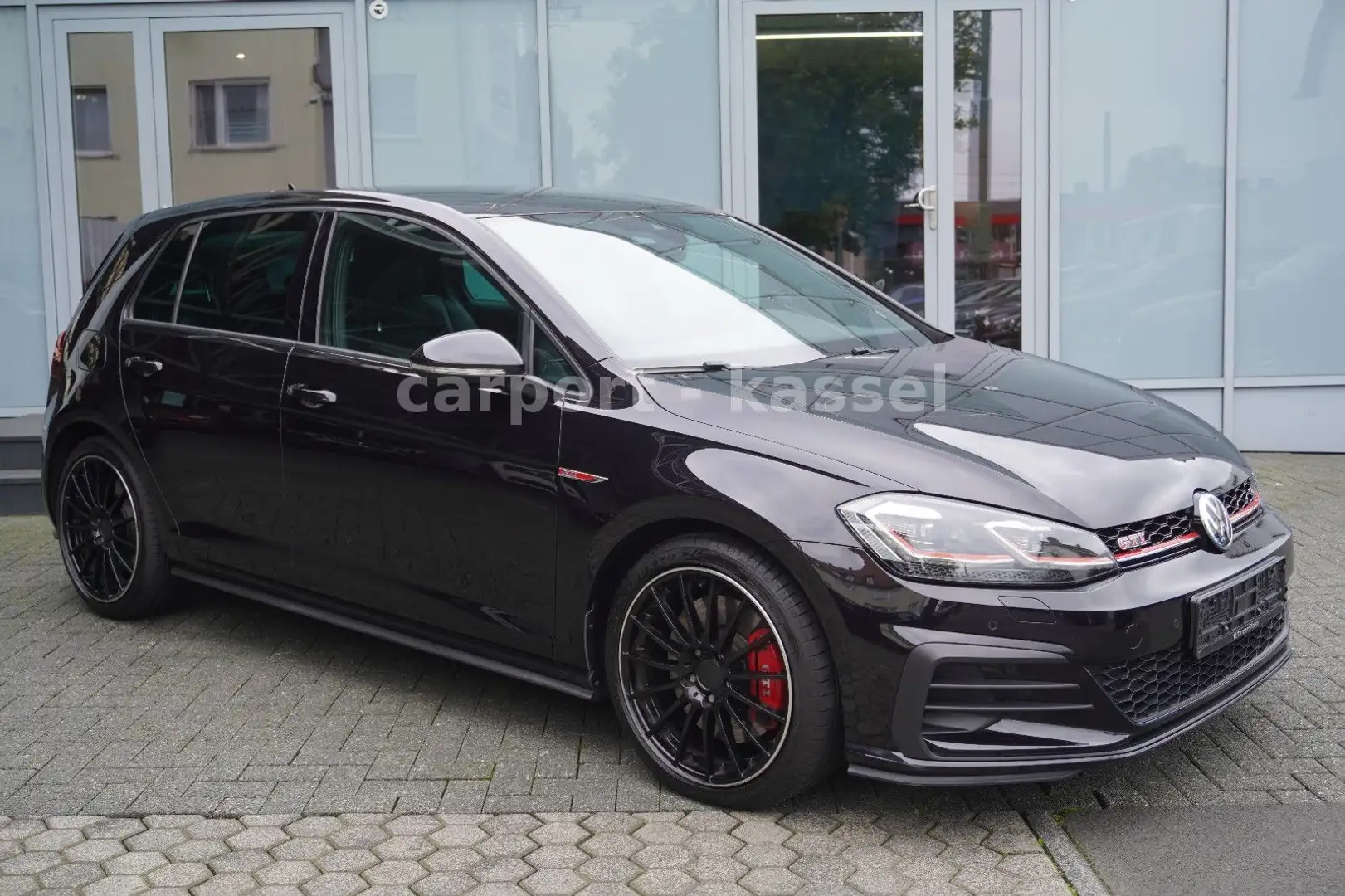 Volkswagen Golf VII Lim. GTI Performance DSG/LED/Euro 6 Schwarz - 1