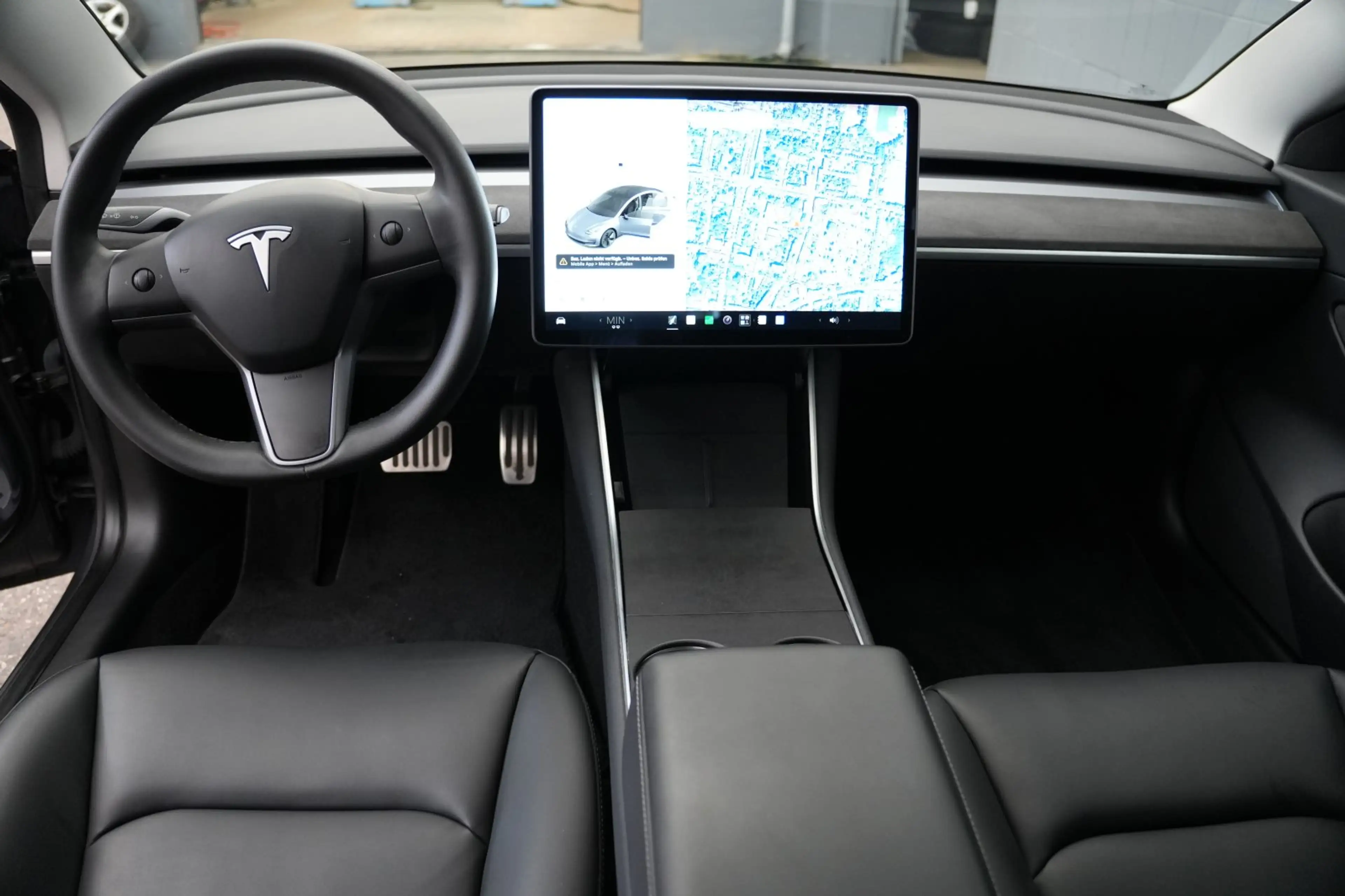 Tesla Model 3 Standard Range + *AHK* — photo 11