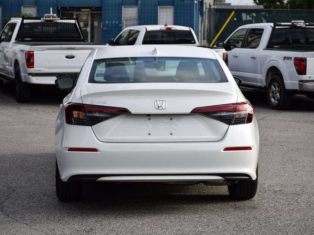 2026 Honda Civic LX — photo 5