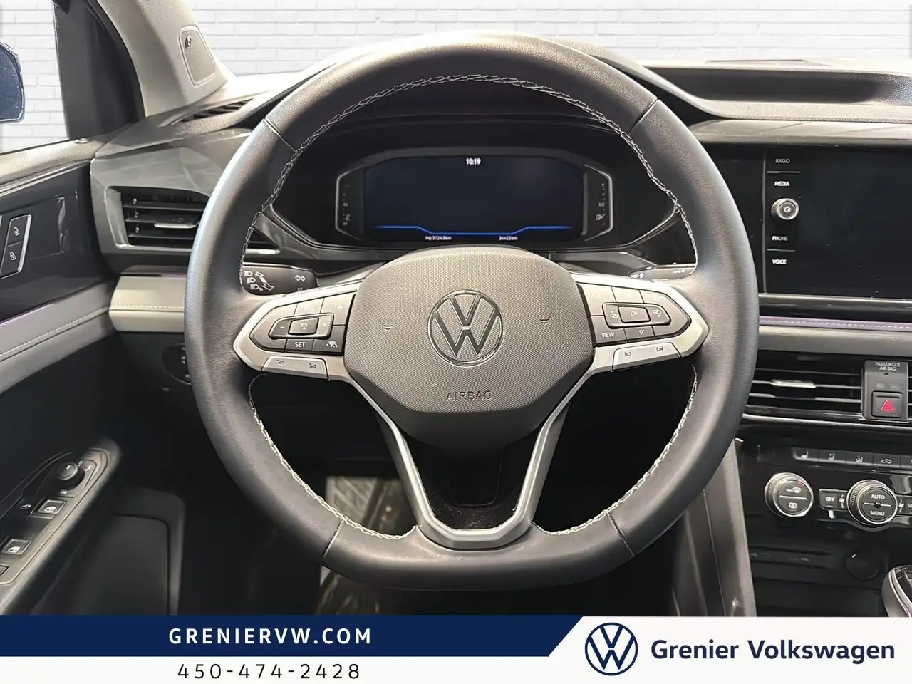 Volkswagen Taos photo Volkswagen Taos