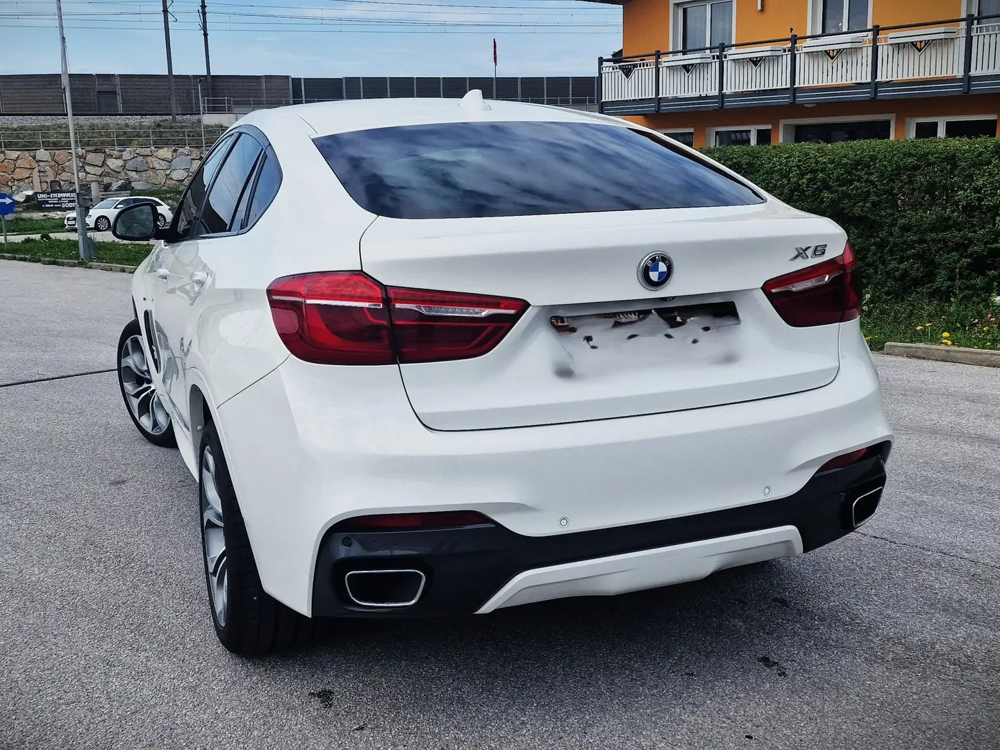 BMW X6 xDrive 40d Aut. M-SPORT *AHK*HEAD-UP* - 2