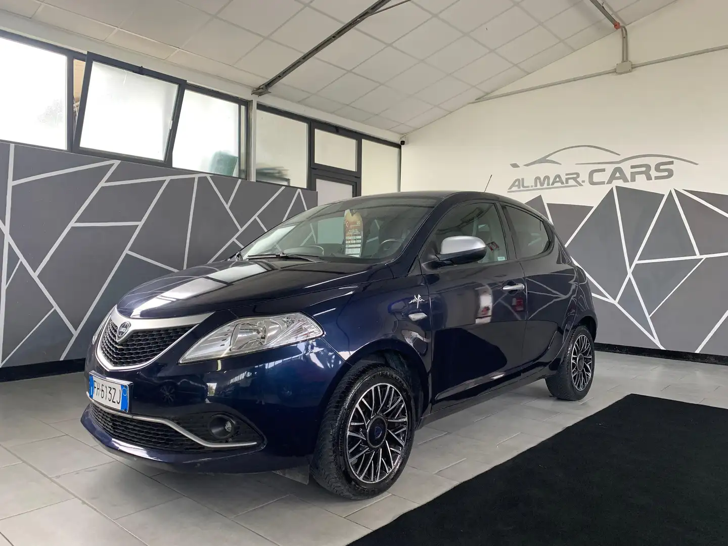 Lancia Ypsilon Ypsilon 1.3 mjt Platinum s Blu/Azzurro - 1
