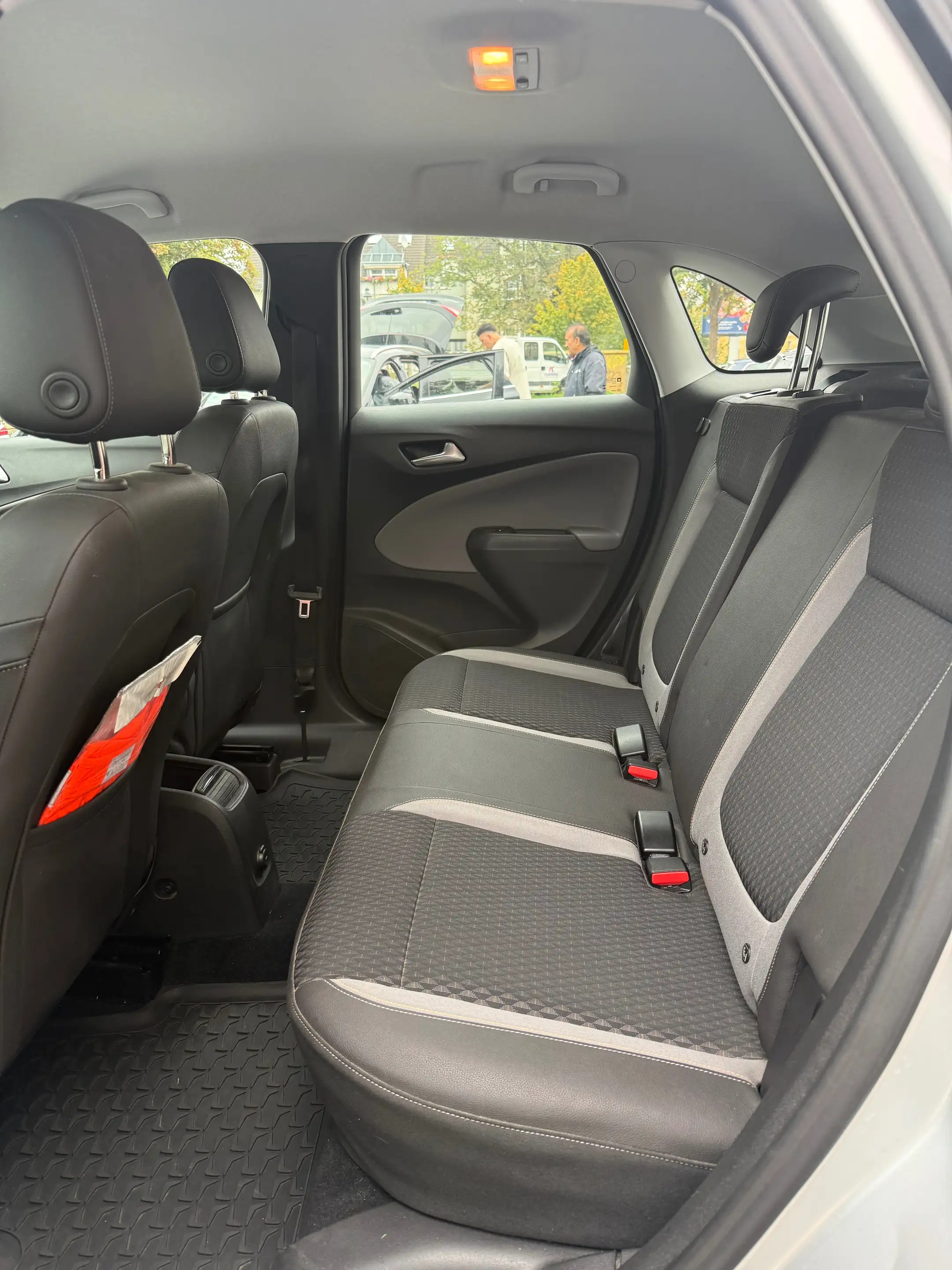 Opel Crossland X Innovation — photo 15