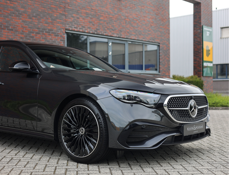 Mercedes-Benz E 300 Estate 300e | Pano - Burmester - HUD — photo 8