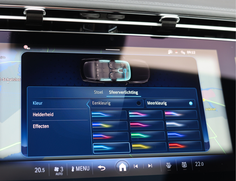 Mercedes-Benz E 300 Estate 300e | Pano - Burmester - HUD — photo 50
