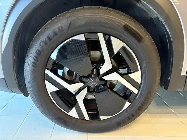 Peugeot 2008 view 23