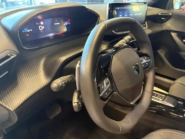 Peugeot 2008 view 21