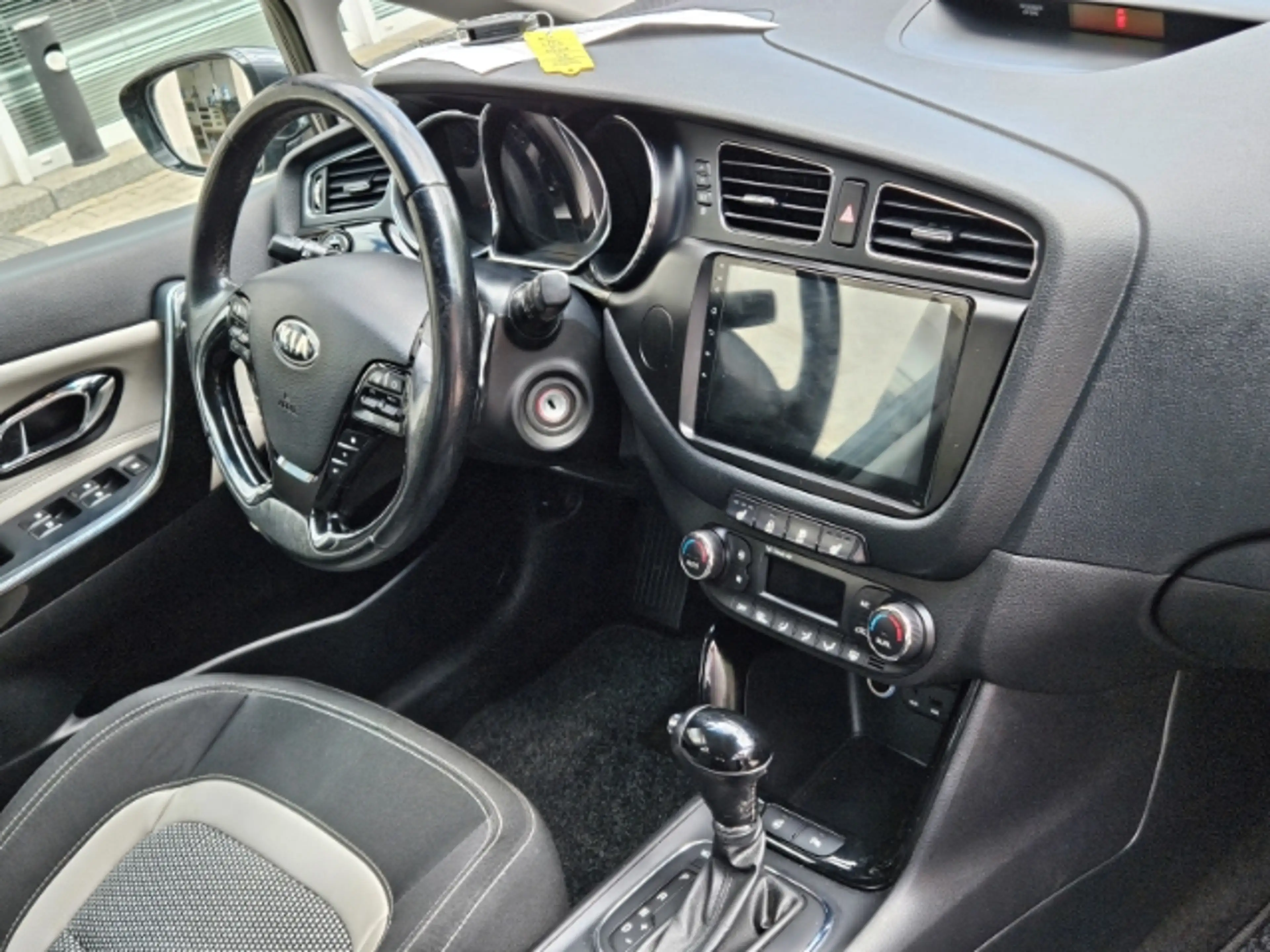 Kia Ceed SW / cee'd SW Sportswagon — photo 8