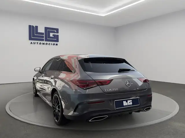 Mercedes-Benz CLA view 7